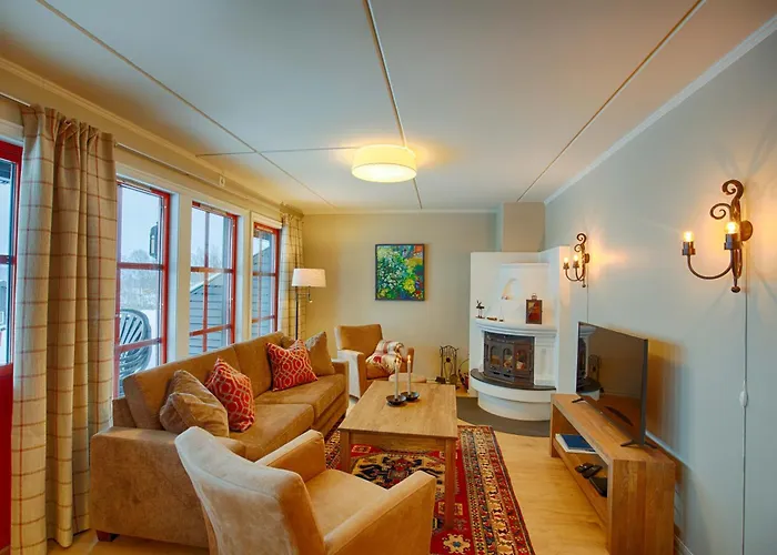 Handicap-friendly With 3 Bedrooms *